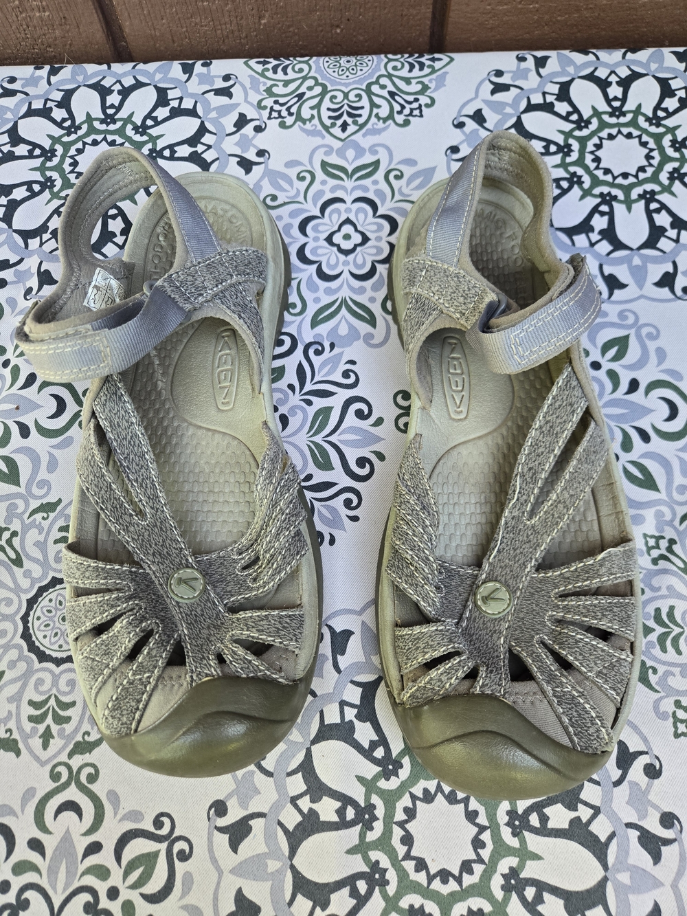 KEEN Rose Outdoor Hiking Sandals